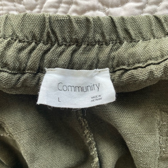 Aritzia Community AXIOM shorts - Picture 5 of 5